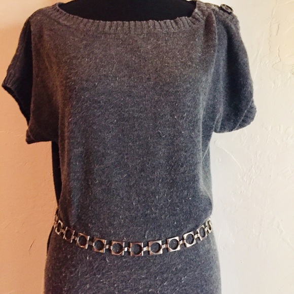 🍒 5/$20 Gray Short Sleeve Sweater Dress - Picture 6 of 9